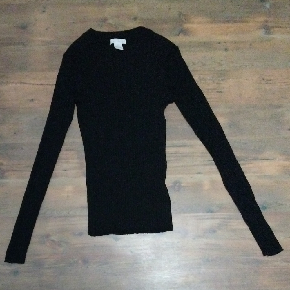 H&M Black Crew Neck Sweater